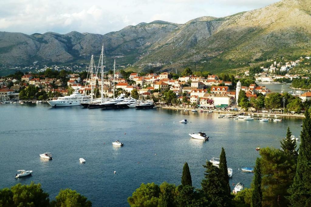 Nice Apartment & Room In Cavtat Exteriér fotografie